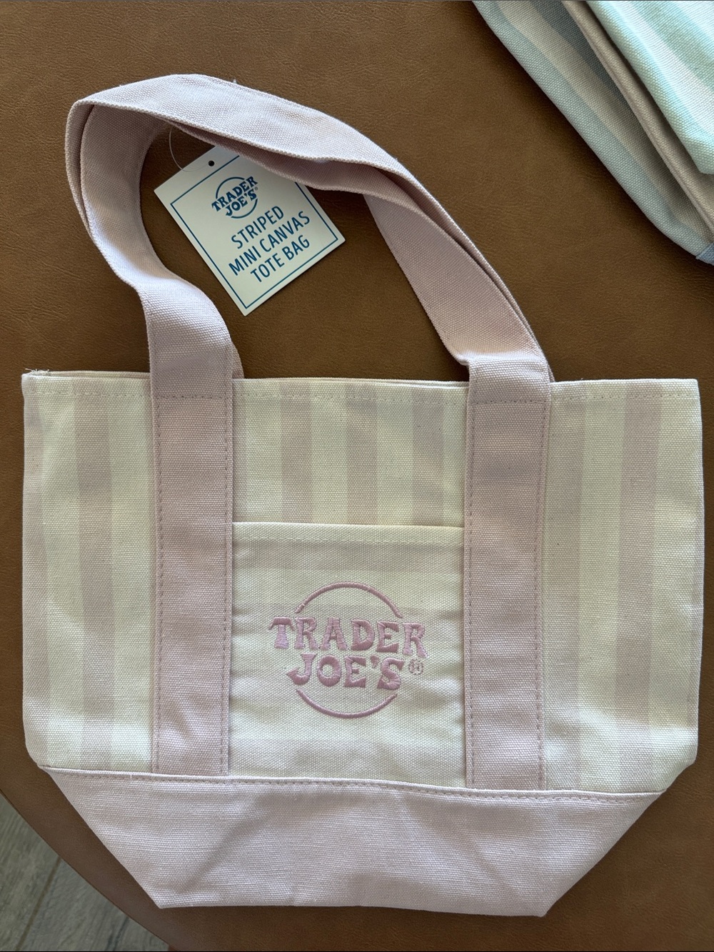 Trader Joe’s June 2026 Tote Set
Stripe Canvas Tote Bags all 4 colors - Picture 5 of 6